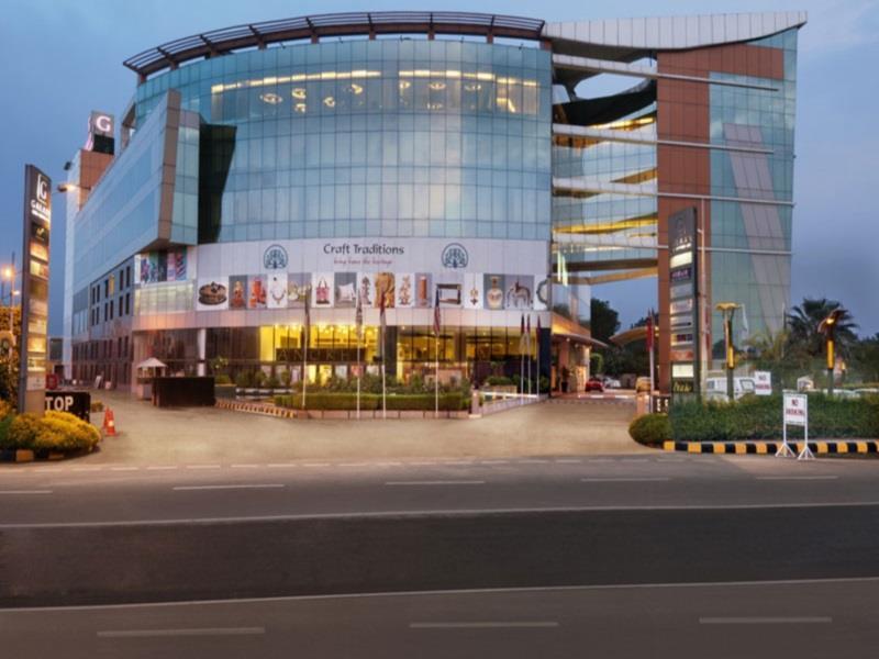Galaxy Hotel & Spa Гургаон Екстериор снимка