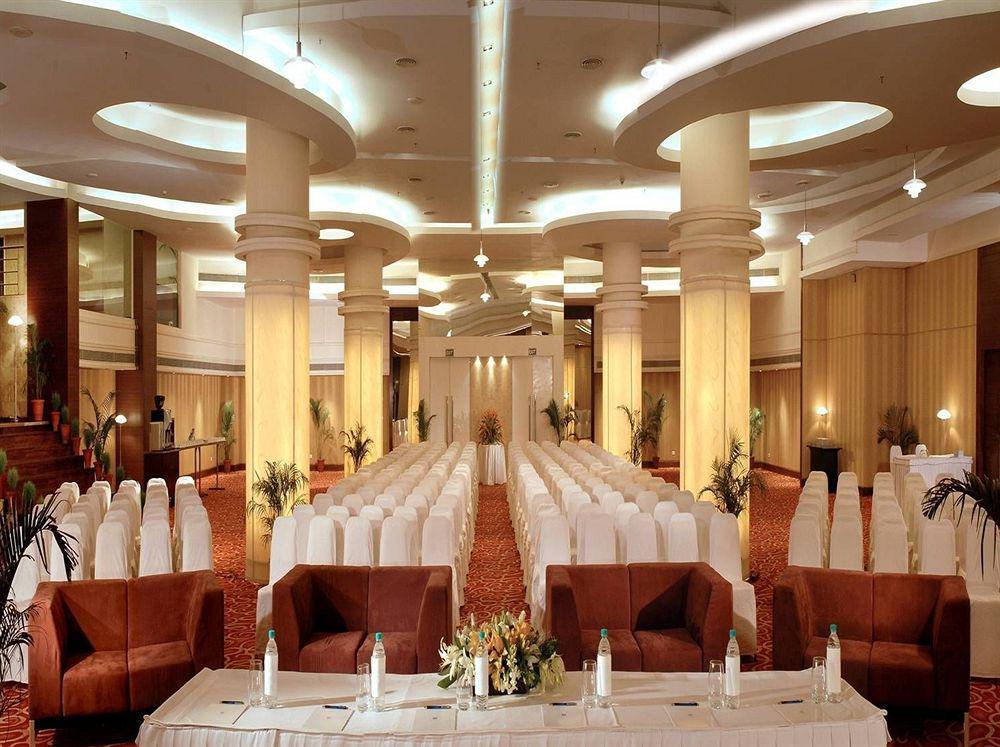 Galaxy Hotel & Spa Гургаон Екстериор снимка