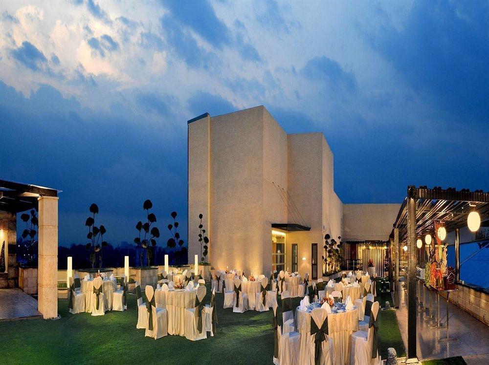 Galaxy Hotel & Spa Гургаон Екстериор снимка